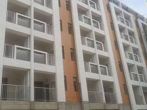 江蘇南通二建集團梧州產(chǎn)業(yè)基地不銹鋼防護(hù)欄工程